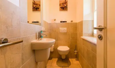 Ein Badezimmer in der Unterkunft Dat Fachwerkhus 02