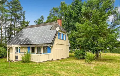 Das Gebäude in dem sich das Ferienhaus befindet