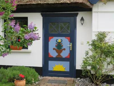 Ein Garten an der Unterkunft Landhaus Darss