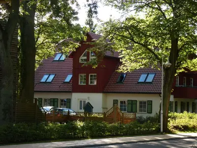 Das Gebäude in dem sich die Ferienwohnung befindet
