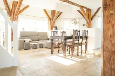 Ein Sitzbereich in der Unterkunft Darßer Mühle