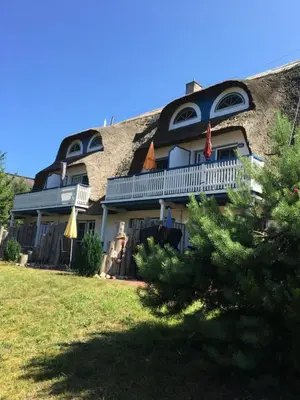 Das Gebäude in dem sich die Ferienwohnung befindet