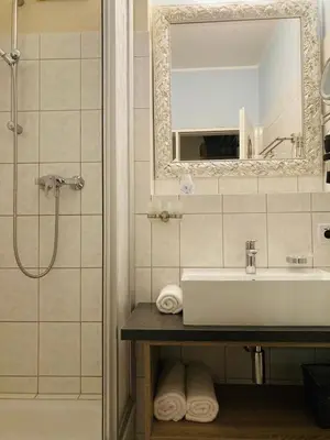 Ein Badezimmer in der Unterkunft Ostsee Ferienappartements Dierhagen-Strand klein & fein