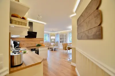 Ein Sitzbereich in der Unterkunft Villa Strandblick