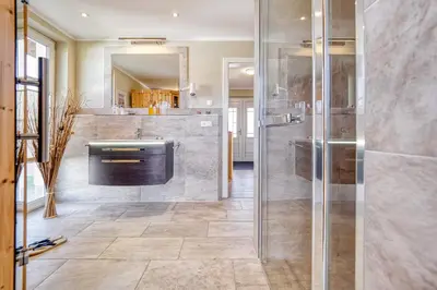 Ein Badezimmer in der Unterkunft Ferienhaus Haubenlerche 20