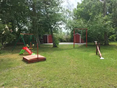 Ein Kinderspielbereich in der Unterkunft Haus Hugo Zingst