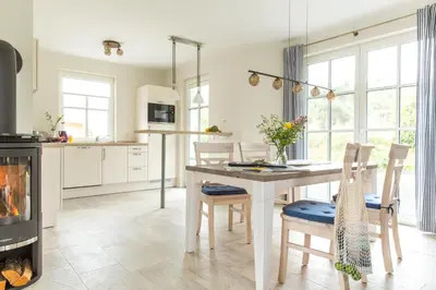 Küche/Küchenzeile in der Unterkunft Ferienhaus Seeschwalbe 10