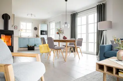 Ein Sitzbereich in der Unterkunft Ferienhaus Seeschwalbe 33