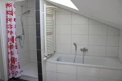 Ein Badezimmer in der Unterkunft Hexenhaus Prerow - Ausguck