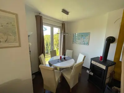 Ein Sitzbereich in der Unterkunft Ferienhaus am Saaler Bodden