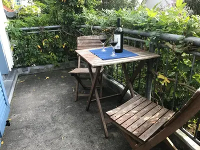 Ein Garten an der Unterkunft FeWo am alten Hafen - Zingst Ostseebad
