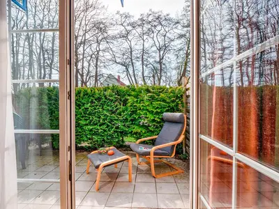 Ein Garten an der Unterkunft Ostseekoje Prerow