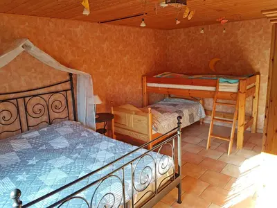 Ein Bett oder Betten in einem Zimmer der Unterkunft Haus Jasmin