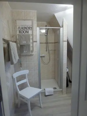 Ein Badezimmer in der Unterkunft Boddenhaus Darss