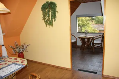 Ein Sitzbereich in der Unterkunft Ferienwohnung Morgensonne