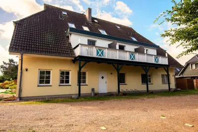 Das Gebäude in dem sich die Pension befindet