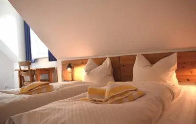 Ein Bett oder Betten in einem Zimmer der Unterkunft Resi F8