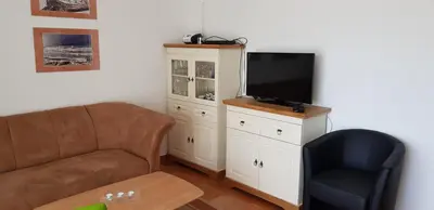 TV/Unterhaltungsangebot in der Unterkunft Ostseeglück App9