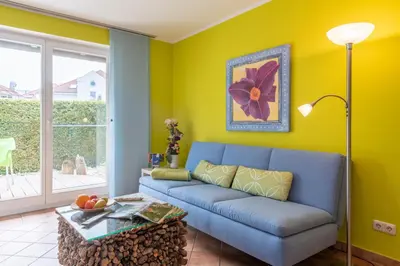 Ein Sitzbereich in der Unterkunft Ferienhaus Lütten Kulli - 2