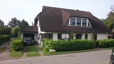 Das Gebäude in dem sich die Ferienwohnung befindet