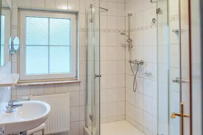 Ein Badezimmer in der Unterkunft Am Deich 40