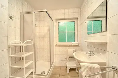Ein Badezimmer in der Unterkunft Am Deich 34