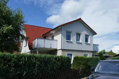 Das Gebäude in dem sich die Ferienwohnung befindet
