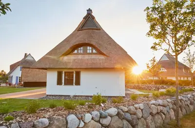Das Gebäude in dem sich das Ferienhaus befindet
