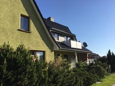 Das Gebäude in dem sich die Ferienwohnung befindet