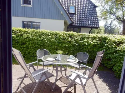Ein Garten an der Unterkunft Eichenpark 33