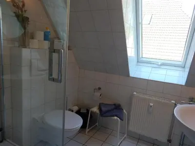 Ein Badezimmer in der Unterkunft Eichenpark 45