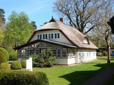 Ein Garten an der Unterkunft Eichenpark 51
