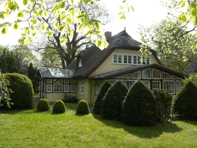 Ein Garten an der Unterkunft Eichenpark 51