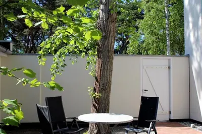 Ein Garten an der Unterkunft Strandvilla Sophie App 2