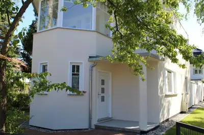 Das Gebäude in dem sich die Ferienwohnung befindet