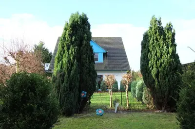 Ein Garten an der Unterkunft Kranich