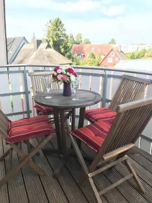 Ein Balkon oder eine Terrasse in der Unterkunft Ferienwohnung Hafenstrasse