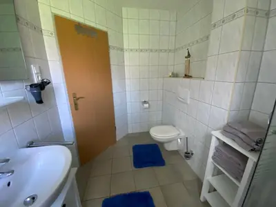 Ein Badezimmer in der Unterkunft Haus hinter der Düne