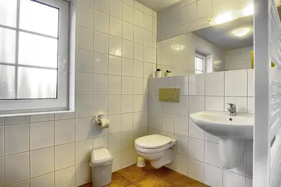 Ein Badezimmer in der Unterkunft Ostseehaus 2