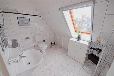 Ein Badezimmer in der Unterkunft Am Bodden, FW 8