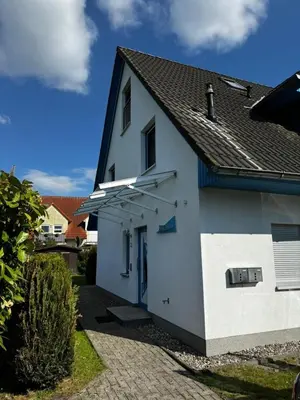 Das Gebäude in dem sich die Ferienwohnung befindet