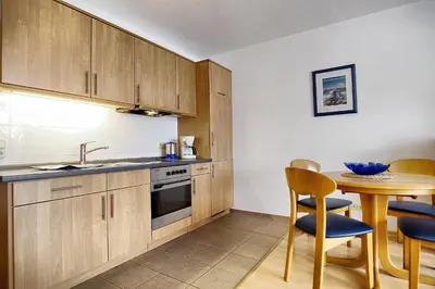 Küche/Küchenzeile in der Unterkunft Ostsee-Residenz Whg 12