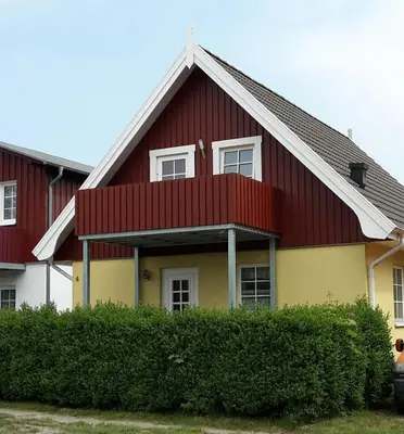 Das Gebäude in dem sich die Ferienwohnung befindet