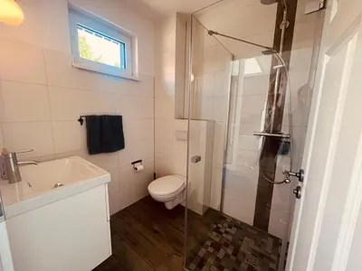Ein Badezimmer in der Unterkunft Ferienhaus Niege Schüün