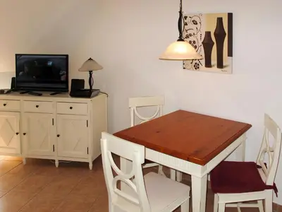 TV/Unterhaltungsangebot in der Unterkunft Apartment am Haferland by Interhome