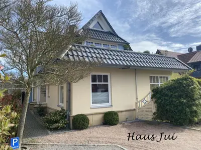 Das Gebäude in dem sich die Ferienwohnung befindet