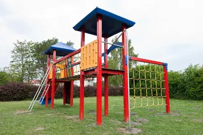Ein Kinderspielbereich in der Unterkunft BSW-Ferienwohnungen Zingst