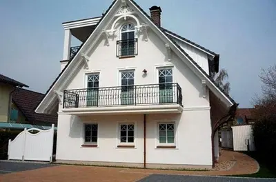 Das Gebäude in dem sich die Ferienwohnung befindet