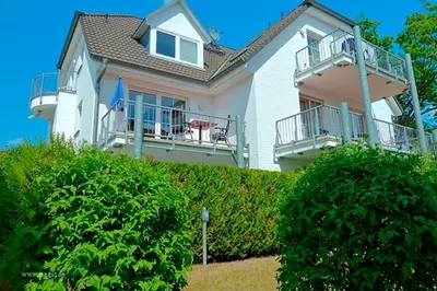Das Gebäude in dem sich die Ferienwohnung befindet