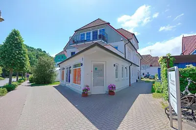 Das Gebäude in dem sich die Ferienwohnung befindet